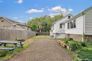 85 Drome Ave, Stratford, CT 06615 - Photo 7