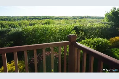 33 Knoll Ridge Court, Middletown, CT 06457 - Photo 17