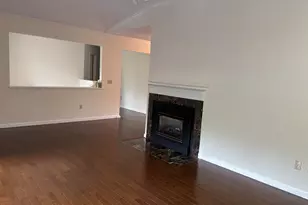 33 Brittania Dr, Danbury, CT 06811 - Photo 5