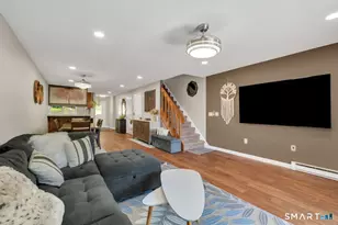 97 W Main St, East Lyme, CT 06357 - Photo 5
