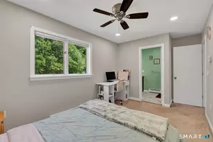 97 W Main St, East Lyme, CT 06357 - Photo 25