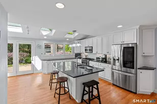 49 Arlington Rd, West Hartford, CT 06107 - Photo 15