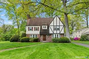 49 Arlington Rd, West Hartford, CT 06107 - Photo 1