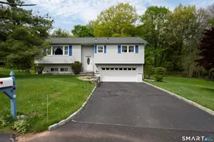 8 Mendes Rd, Danbury, CT 06811 - Photo 1