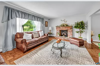 8 Mendes Road, Danbury, CT 06811 - Photo 3
