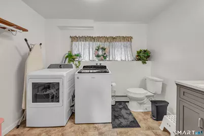 8 Mendes Road, Danbury, CT 06811 - Photo 25