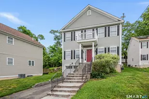 53 Hampton Rd, Waterbury, CT 06708 - Photo 3