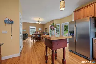 53 Hampton Rd, Waterbury, CT 06708 - Photo 7