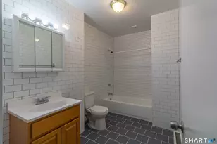 29 York St, Hartford, CT 06106 - Photo 7