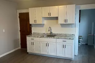 99-101 Campfield Ave, Hartford, CT 06114 - Photo 9