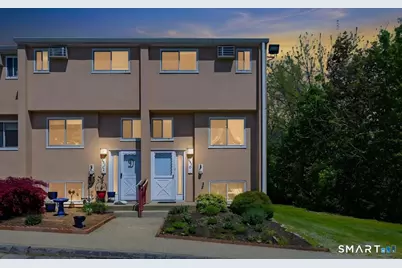 592 Shennecossett Road #D86, Groton, CT 06340 - Photo 1