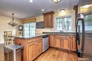 30 Prosperity Ct, Southington, CT 06489 - Photo 21