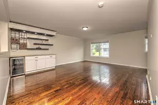 10 Barnum Ct, Bethel, CT 06801 - Photo 7