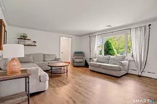 45 Lynwood Dr, Trumbull, CT 06611 - Photo 5