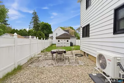 30 Walter Place, East Hartford, CT 06108 - Photo 9