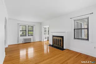 30 Walter Pl, East Hartford, CT 06108 - Photo 13