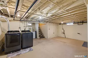 30 Walter Pl, East Hartford, CT 06108 - Photo 33