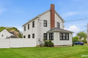 30 Walter Pl, East Hartford, CT 06108 - Photo 3