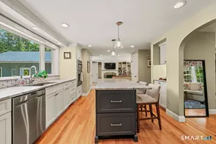 8 Ann Mar Ln, Simsbury, CT 06070 - Photo 11