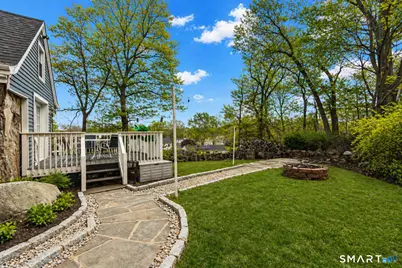 1183 Old Town Road, Bridgeport, CT 06606 - Photo 5