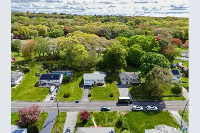 23 Rockwood Drive, Waterford, CT 06385 - Photo 3