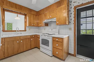 23 Rockwood Drive, Waterford, CT 06385 - Photo 11