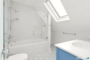 31 Craw Ave, Norwalk, CT 06853 - Photo 27