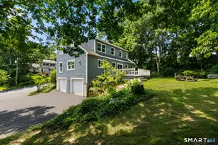 128 Midwood Ave, Waterbury, CT 06708 - Photo 33
