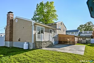 4 Dairy Farm Rd, Norwalk, CT 06851 - Photo 29