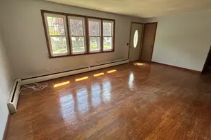 109 Beach Dr, Prospect, CT 06712 - Photo 7