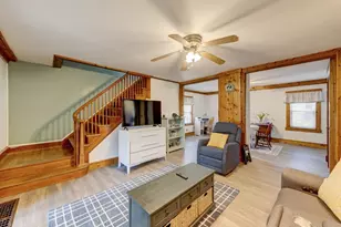 188 Litchfield St, Thomaston, CT 06787 - Photo 9