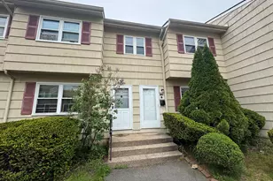 30 Round Tree Dr, Naugatuck, CT 06770 - Photo 1