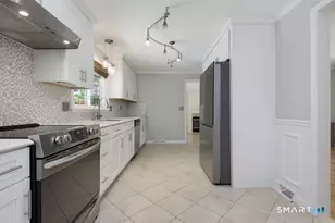16 Crestview Terrace, Wallingford, CT 06492 - Photo 11
