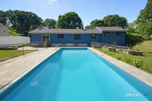 16 Crestview Terrace, Wallingford, CT 06492 - Photo 5