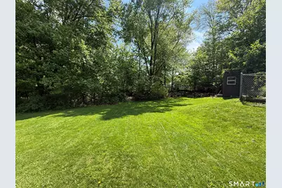 16 Crestview Terrace, Wallingford, CT 06492 - Photo 27