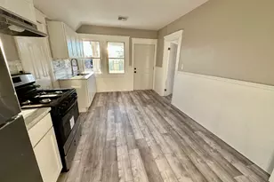 233 Cooke St, Waterbury, CT 06710 - Photo 1