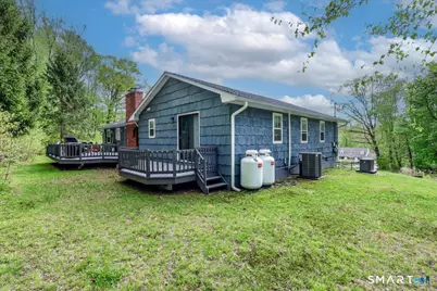 152 State Route 37, New Fairfield, CT 06812 - Photo 29
