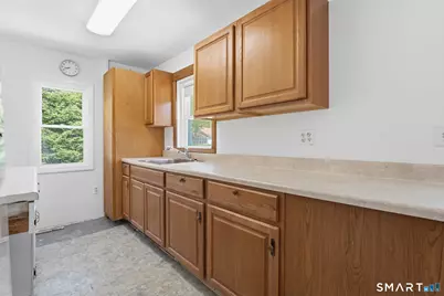 276 Shore Road, Old Lyme, CT 06371 - Photo 17