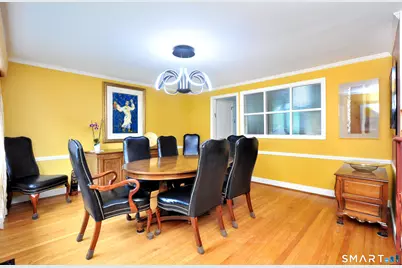 44 Miamis Road, West Hartford, CT 06117 - Photo 11