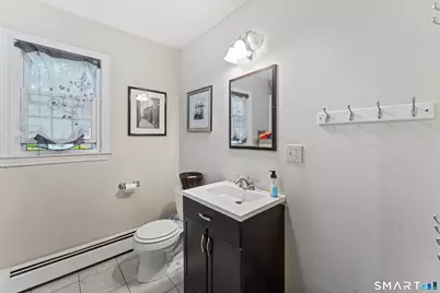 23 Hall Lane, Newtown, CT 06470 - Photo 21