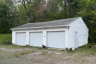 136 Lillibridge Ave, Voluntown, CT 06384 - Photo 5