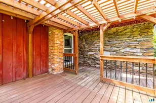250 Center Hill Rd, Barkhamsted, CT 06063 - Photo 25