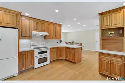 30 Maltbie Road, Newtown, CT 06470 - Photo 15