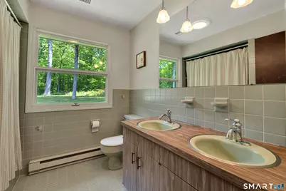 30 Maltbie Road, Newtown, CT 06470 - Photo 29