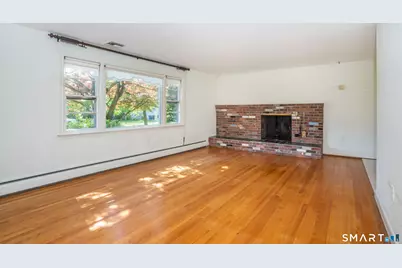 152 West Ridge Drive, West Hartford, CT 06117 - Photo 3