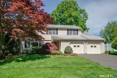 152 West Ridge Drive, West Hartford, CT 06117 - Photo 1