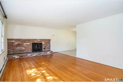 152 West Ridge Drive, West Hartford, CT 06117 - Photo 5