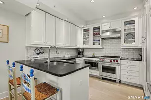 77 Havemeyer Ln, Stamford, CT 06902 - Photo 11