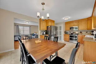 43 Oak St, Wolcott, CT 06716 - Photo 9