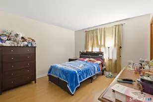46 7th St, Newington, CT 06111 - Photo 9